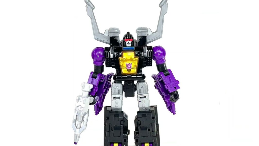 Image Of Transformers Legacy Evolution Insecticon Shrapnel  (2 of 21)